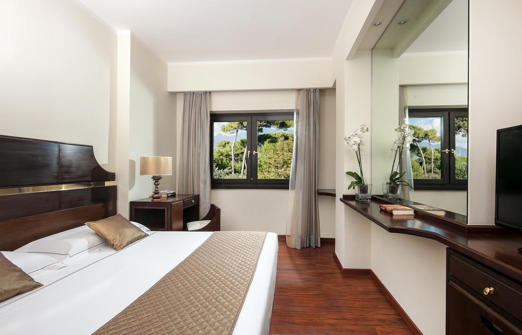 Hotel St.Mauritius Forte dei Marmi Exterior photo