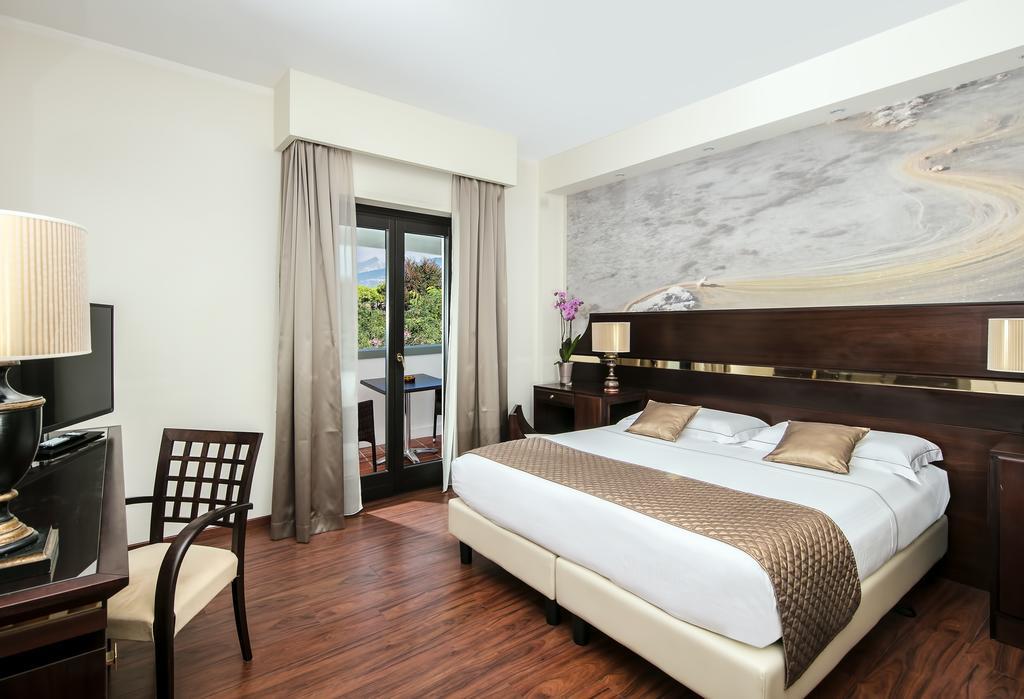 Hotel St.Mauritius Forte dei Marmi Exterior photo