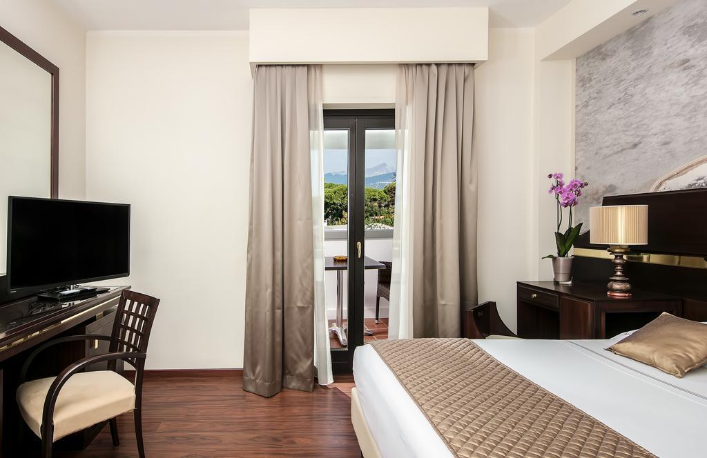 Hotel St.Mauritius Forte dei Marmi Exterior photo